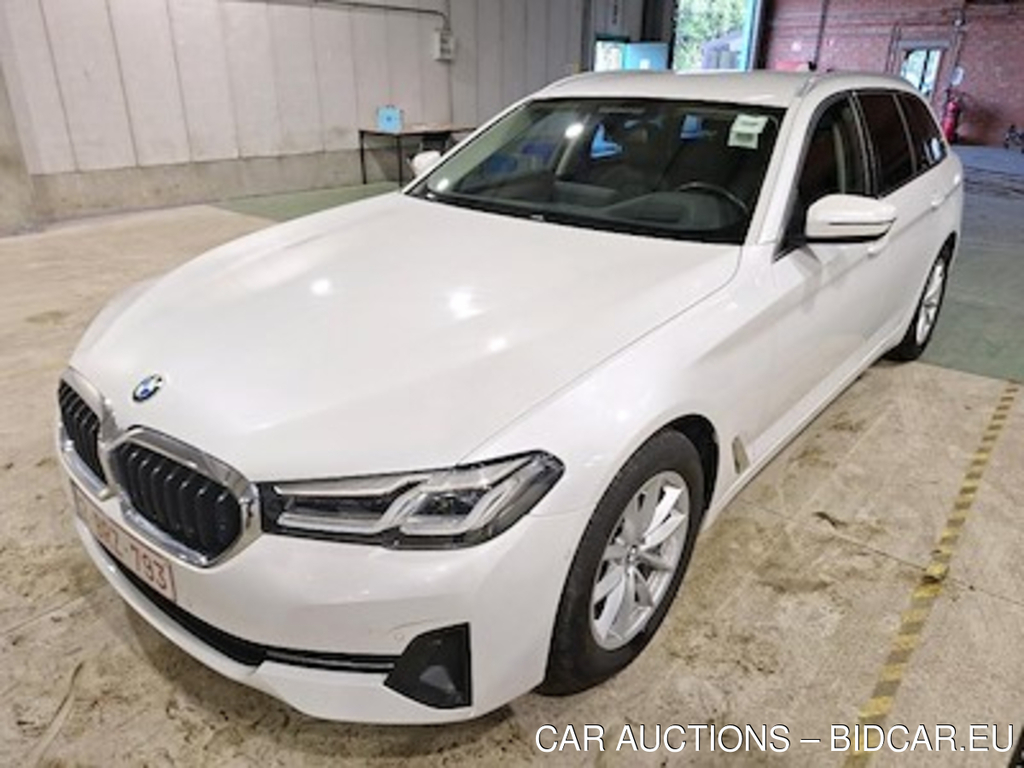 BMW 5 series touring 3.0 530D XDRIVE AUTO TOURING