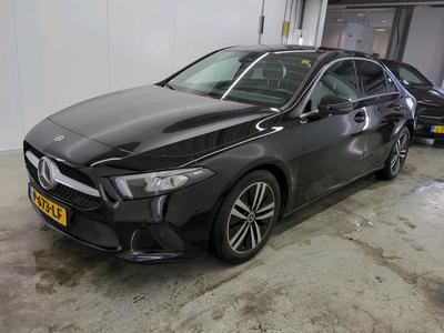 Mercedes-Benz A180 1.3 100kW Business Solution Luxury sedan DCT, 2022