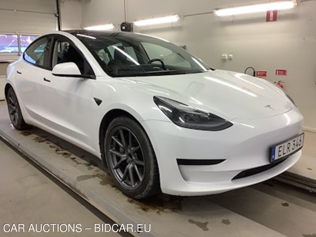 Tesla Model 3 Standard Range Plus Drag