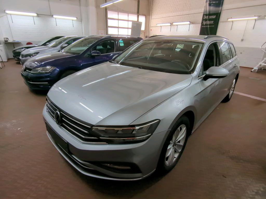 Volkswagen Passat VARIANT 2.0 TDI SCR DSG Business, 2020