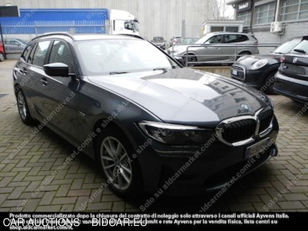 BMW series 3 SW 320e business -