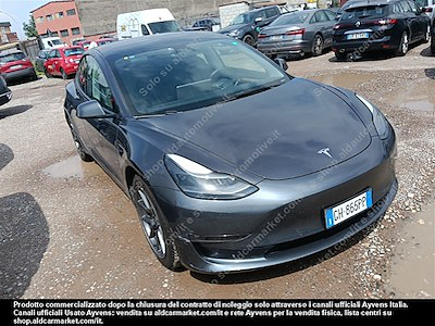 Tesla model 3 75 kwh long -