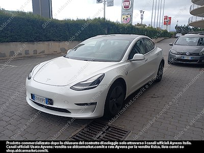 Tesla model 3 75 kwh long -