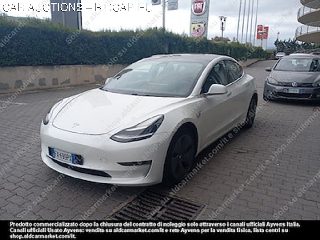 Tesla model 3 75 kwh long -