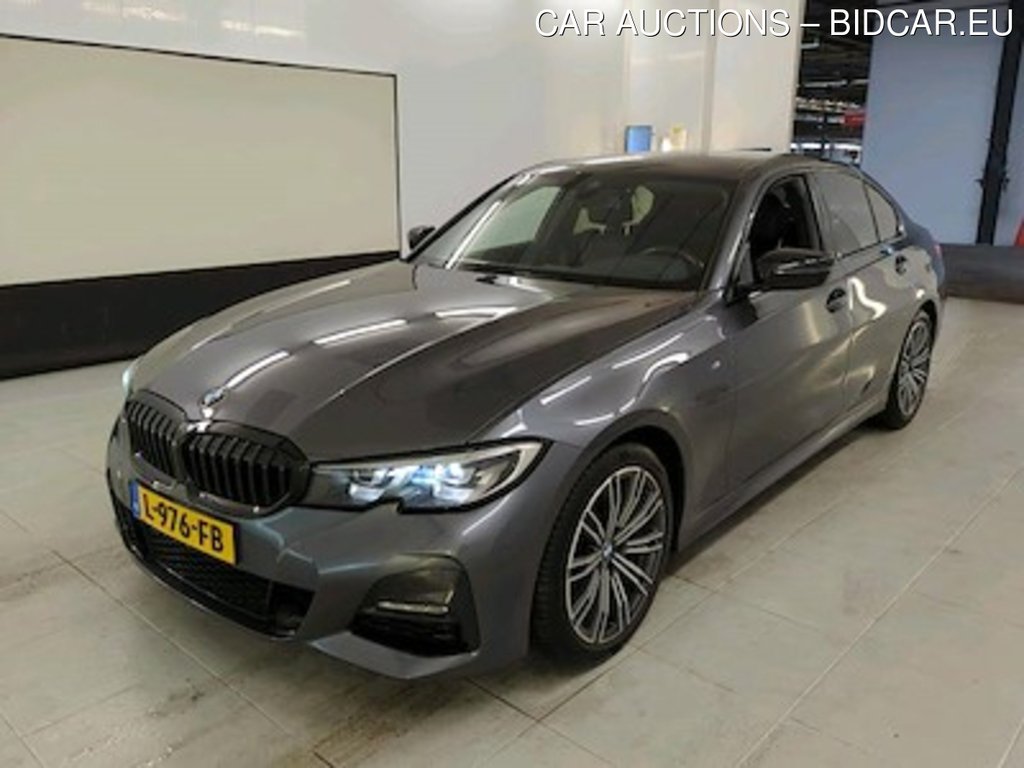 BMW 3-serie sedan 318iA Corporate Executive