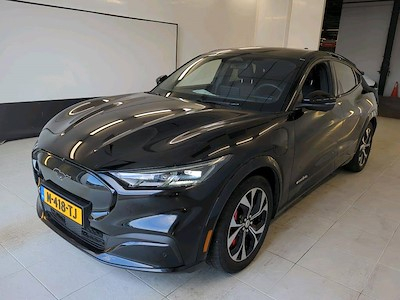 Ford Mustang mach-e 98kWh Extended Range AWD auto