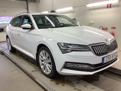 Skoda Superb Kombi iV Business Edition Style Drag Paket Cockpit Skinn/Alcantara Varmare Navi