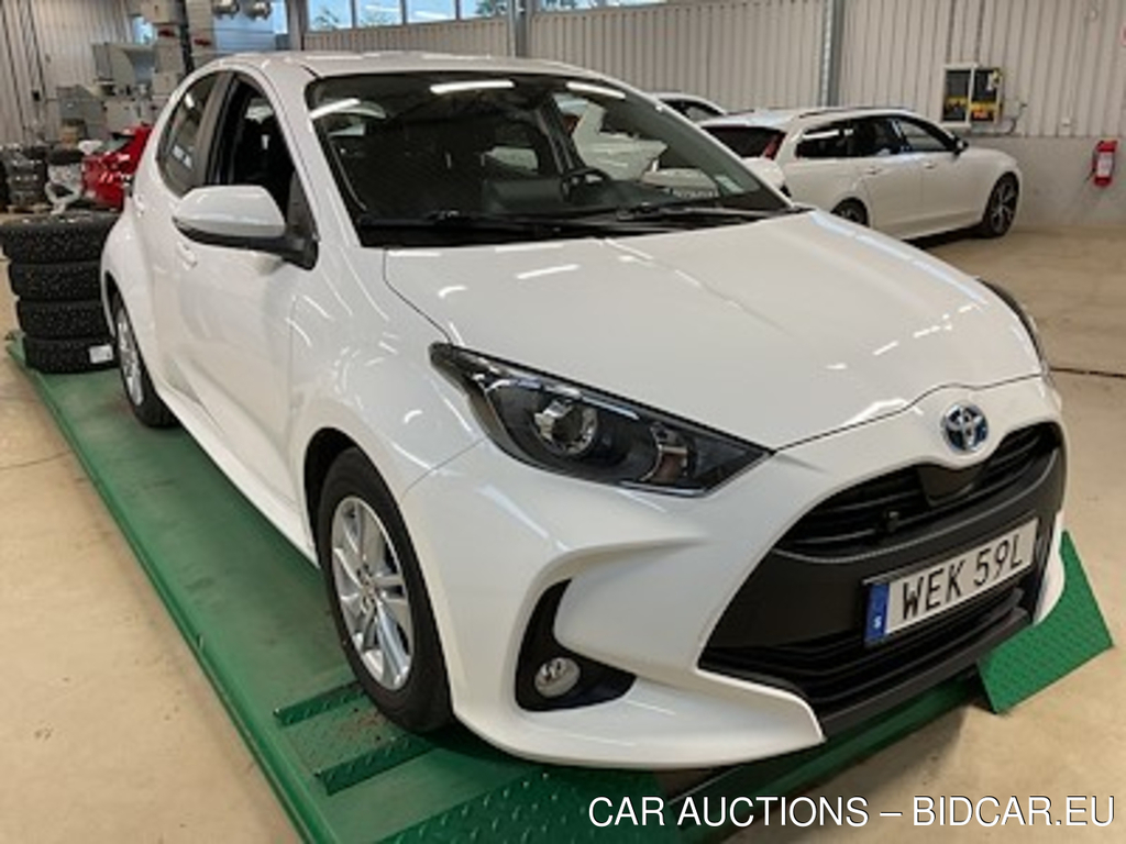 Toyota Yaris 1.5 Hybrid Active MoK Kamera Navi