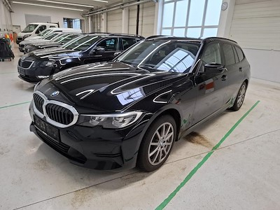 BMW Series 3 318d A Touring 110KW