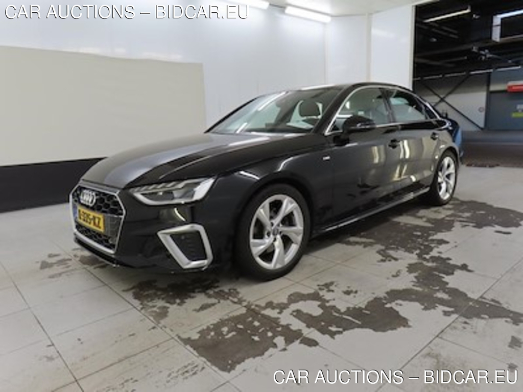 Audi A4 limousine 35 TFSI S tronic S Edition 4d