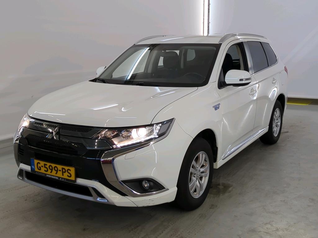 Mitsubishi Outlander 2.4 PHEV PURE, 2019