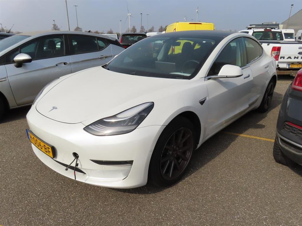 Tesla Model 3 *CAR COMPUTER BROKEN. NOT DRIVEABLE* LONG RANGE AWD 75KWH, 2019