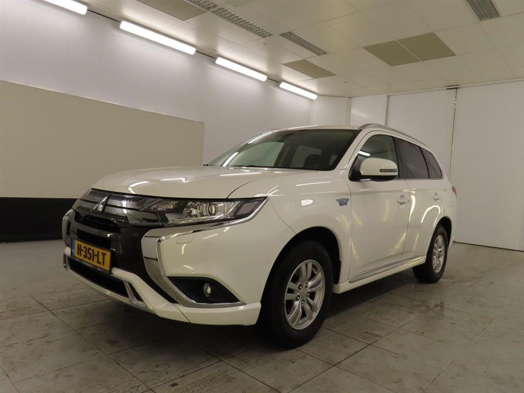 Mitsubishi Outlander 2.4 PHEV PURE, 2020