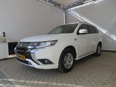 Mitsubishi Outlander 2.4 PHEV PURE, 2020