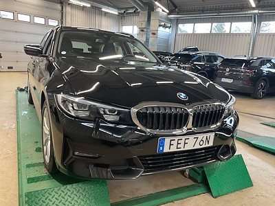 BMW Series 3 330e Touring Sport Line Navi HiFi