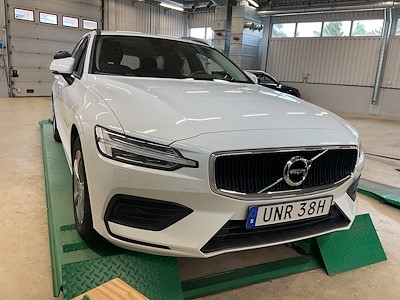 Volvo V60 D3 150 Momentum Se II Drag Kamera Manuell