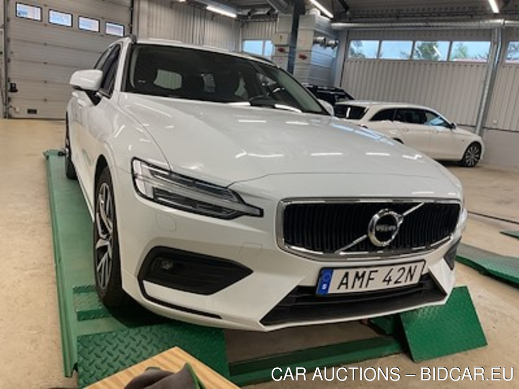 Volvo V60 T5 Momentum Edition Teknik Kamera BLIS Navi !CONVERTED TO CNG & PETROL CAR!