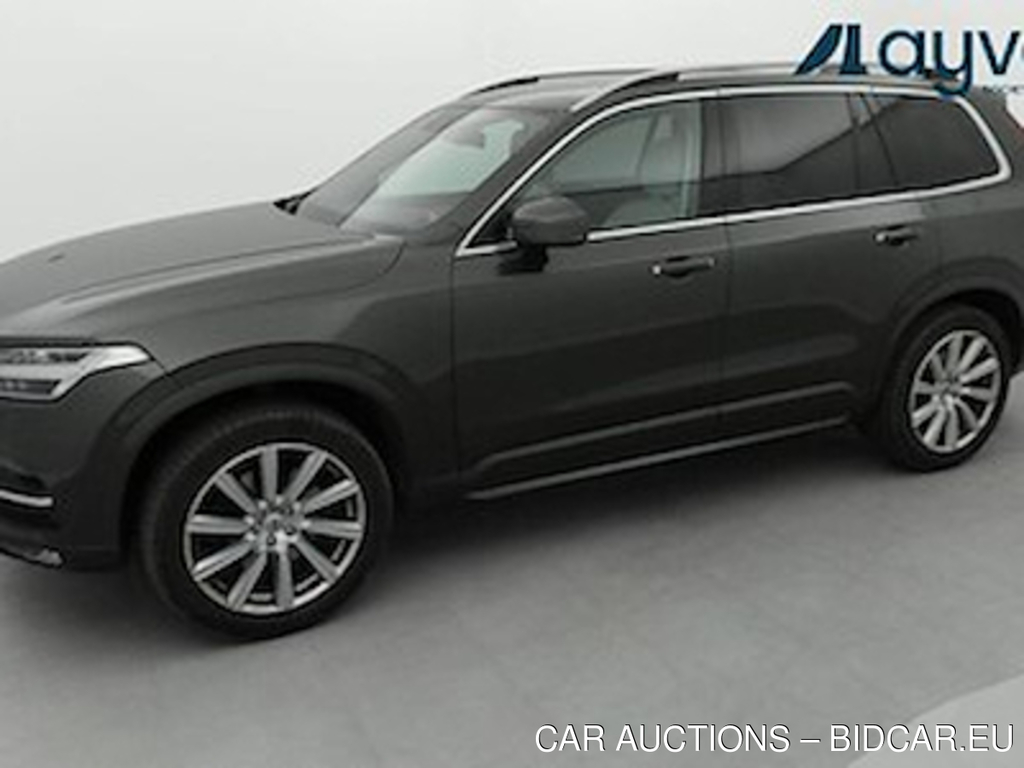 Volvo Xc90 D5 momentum 235 CV Business Line, Light Pack, Attelage, Camera, Family Pack