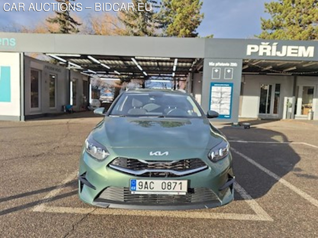 Kia Ceed 1.5 T-GDI 118kW Top SW