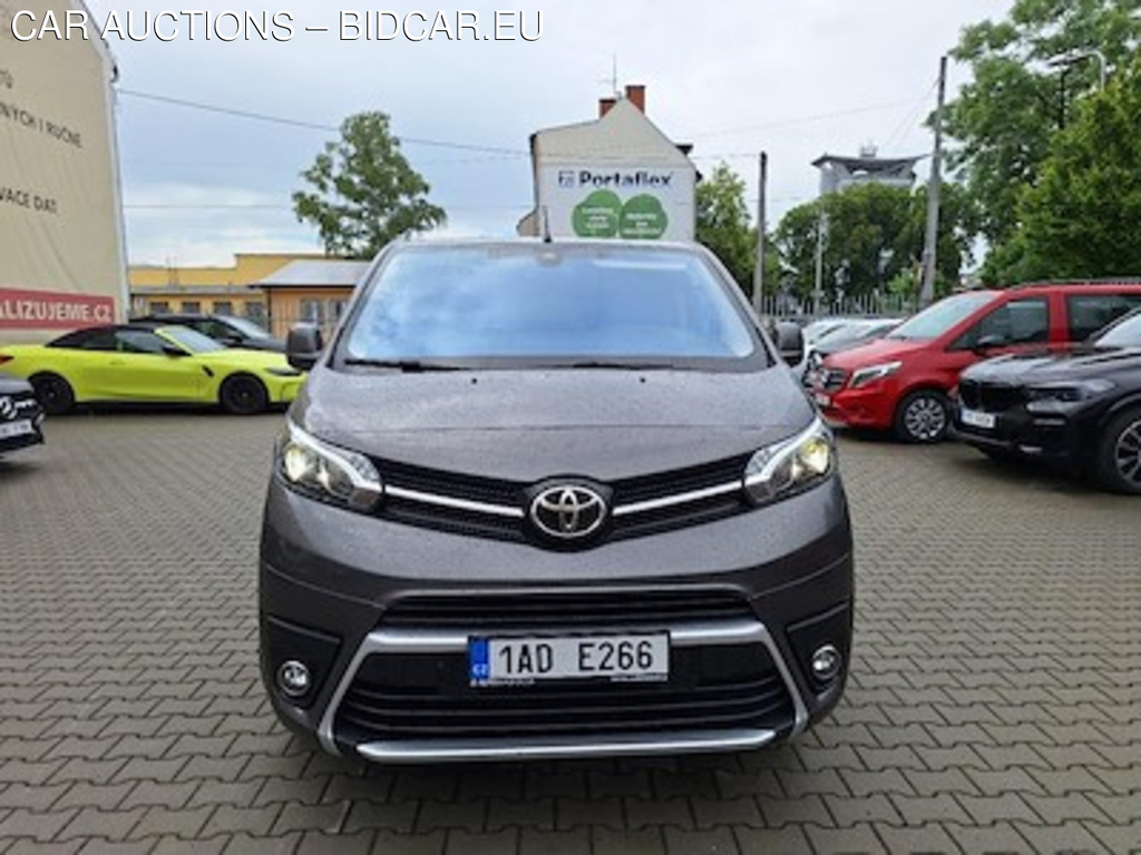 Toyota Proace Proace Verso 24 5 dv. minivan 2.0 D-4D 180k L2 Family (130 kW)
