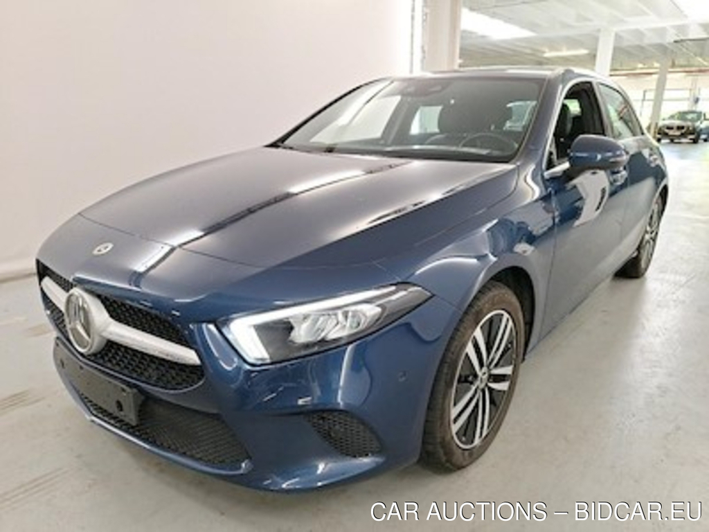 Mercedes-Benz A-CLASS 1.3 A 250 E DCT BUSINESS SOLUTION