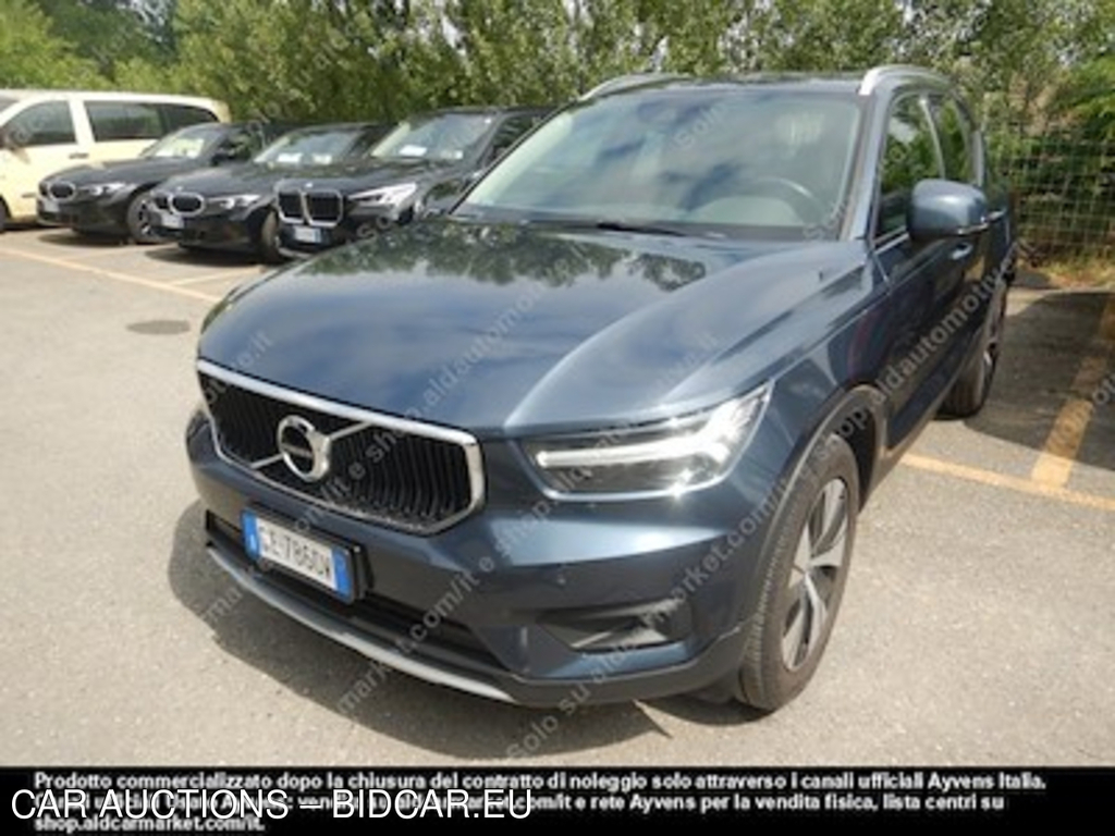 Volvo xc40 T2 momentum pro FP -