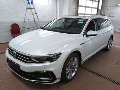 Volkswagen Passat VARIANT 1.4 TSI PLUG-IN-HYBRID DSG GTE, 2021