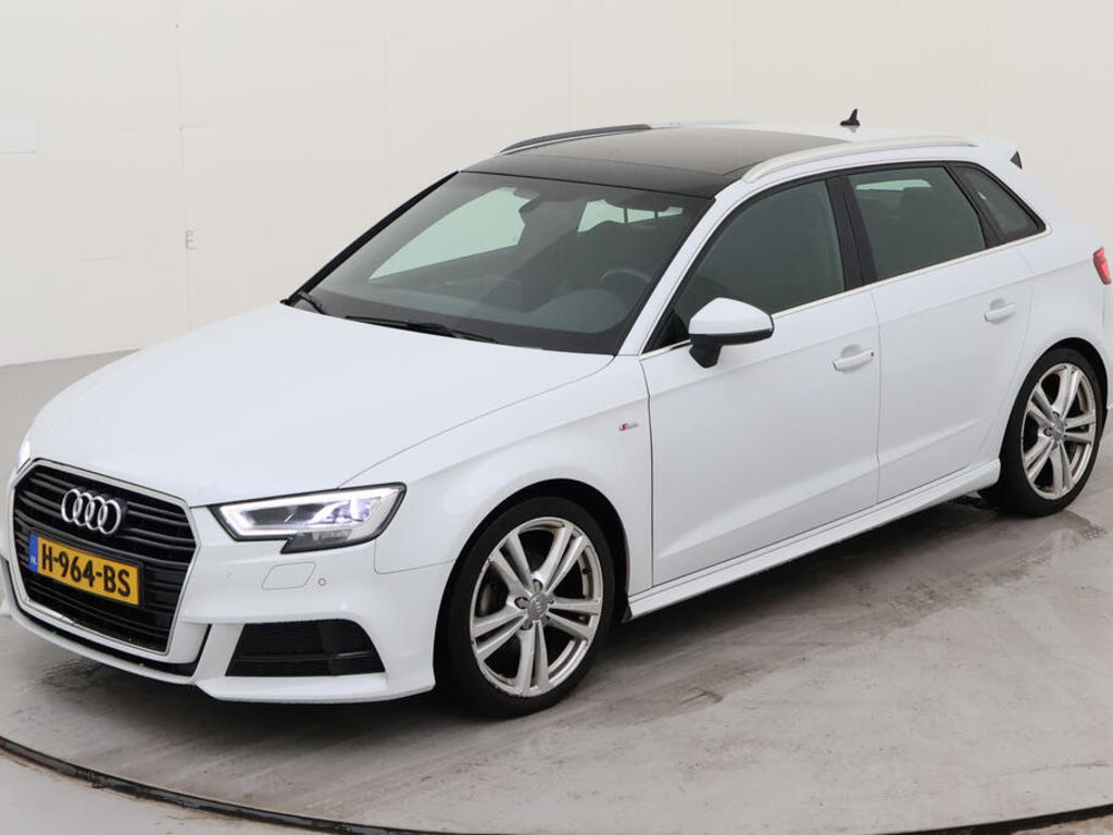 Audi A3 Sportback 35 TFSI 150PK S TRONIC ADVANCE SPORT PANO TREKHAAK, 2020