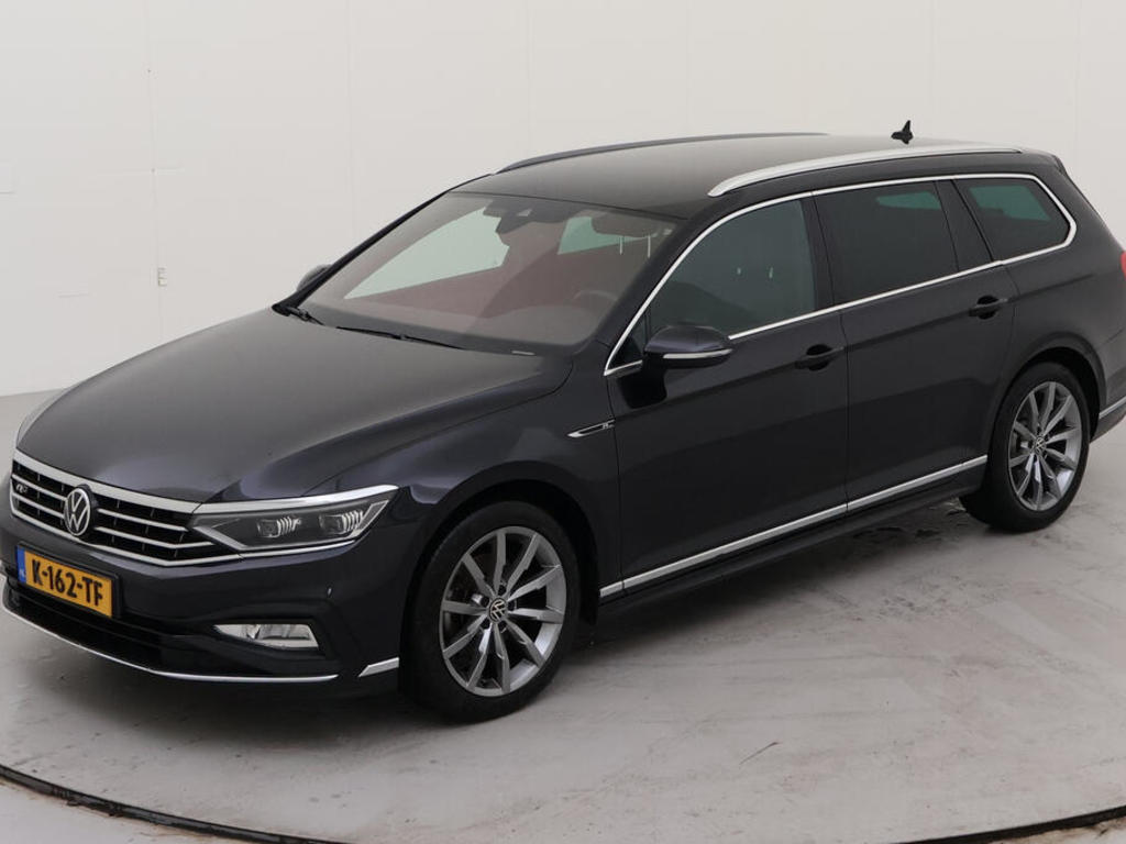 Volkswagen Passat variant 1.5 TSI 150PK DSG BUSINESS+ R-LINE SPIEGEL TREKHAAK, 2021