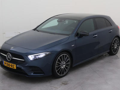Mercedes-Benz A-KLASSE 180 136PK AUT BUSINESS SOLUTION+ AMG APP-CONNECT RIJASSISTENTIE, 2022