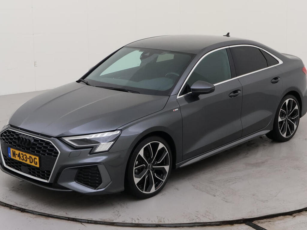 Audi A3 Limousine 35 TFSI 150PK S TRONIC S EDITION AMBIENTE B&O MATRIX LED, 2021