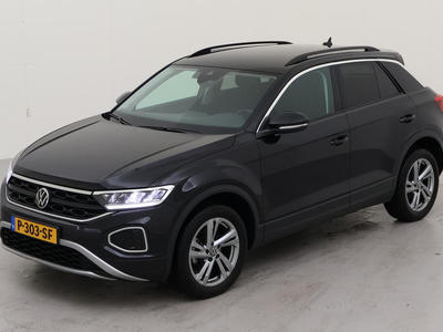 Volkswagen T-roc 1.5 TSI 150PK DSG LIFE 75 EDITION MULTIMEDIA TREKHAAK, 2022