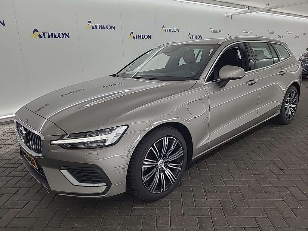 Volvo V60 RECHARGE T6 AWD AUTOMAAT INSCRIPTION 5D 251KW, 2021