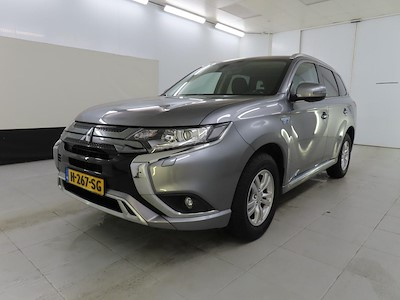 Mitsubishi Outlander PHEV Pure 5d
