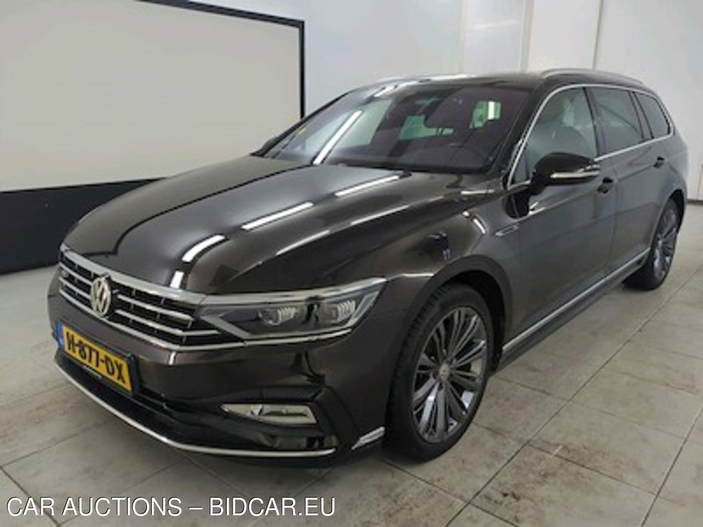 Volkswagen Passat variant 1.6 TDI 88kW Elegance Business R 7-DSG