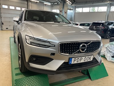 Volvo V60 cross country Cross Country D4 AWD Momentum Ljus Navi Pro Kamera