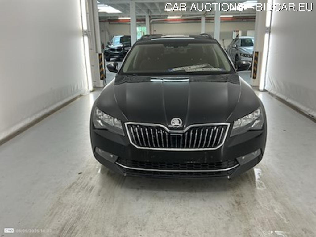 Skoda Superb combi diesel - 2015 1.6 CR TDi Ambition DSG (EU6.2)