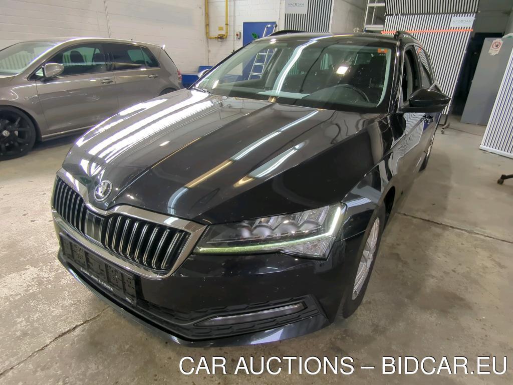 Skoda Superb COMBI 2.0 TDI DSG Ambition, 2022