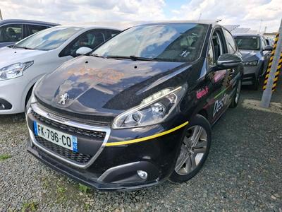 Peugeot 208 PURETECH 82CH S&amp;S BVM5 SIGNATURE Signature, 2019