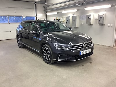 Volkswagen Passat GTE Executive Drag Paket Cockpit Skinn/Alcantara