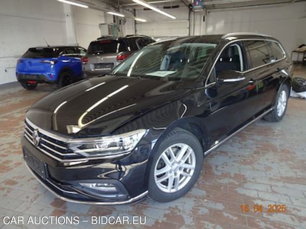 Volkswagen PASSAT 2.0 TDI 110KW SCR DSG ELEGANCE VARIANT