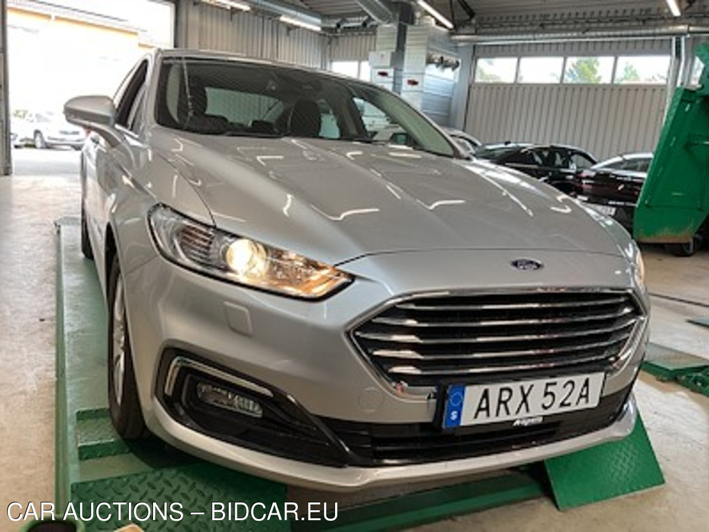 Ford Mondeo Sedan Hybrid 187 Titanium Skinn ACC *RETAIL READY*
