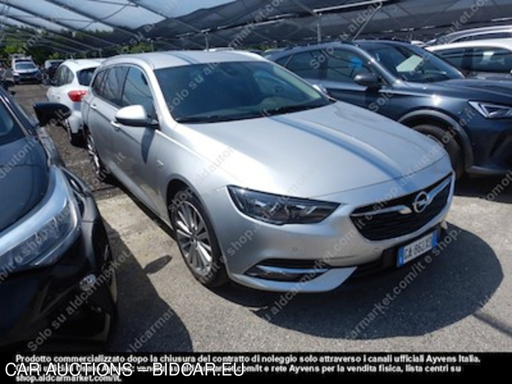 Opel insignia ST 2.0 cdti innovation -