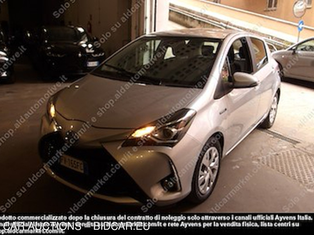 Toyota yaris 1.5 hybrid business hatchback -