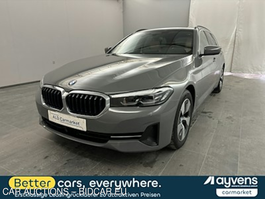 BMW 5er BMW 520d xDrive Touring Aut. Kombi, 5-turig, Automatik, 8-Gang