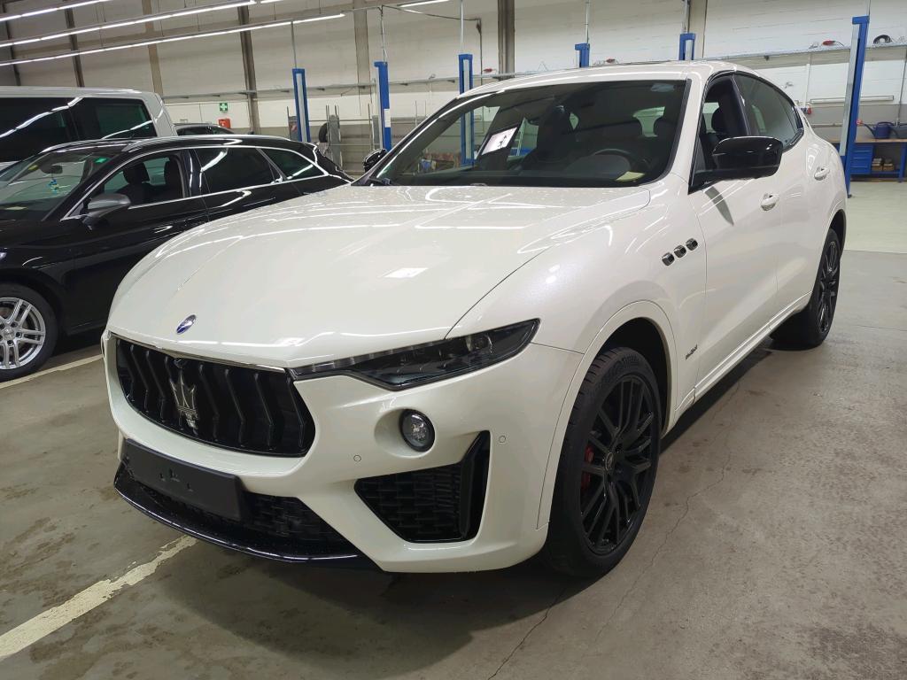 Maserati Levante S Q4, 2021