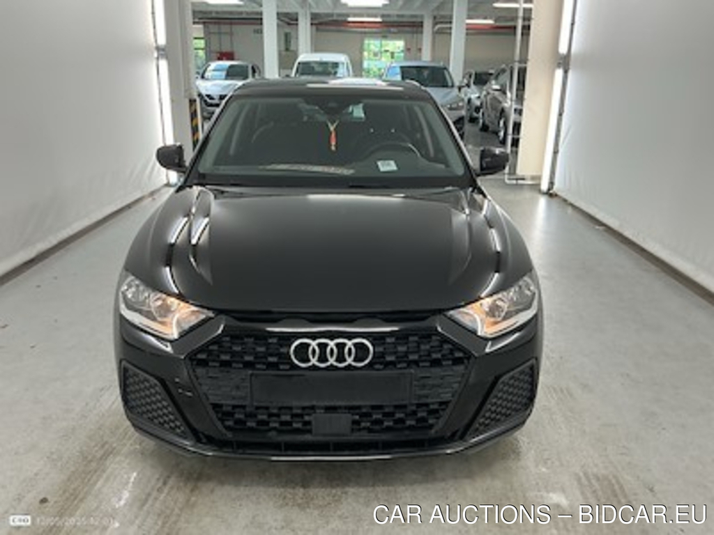 Audi A1 sportback 1.0 25 TFSI ATTRACTION Business Trunk module