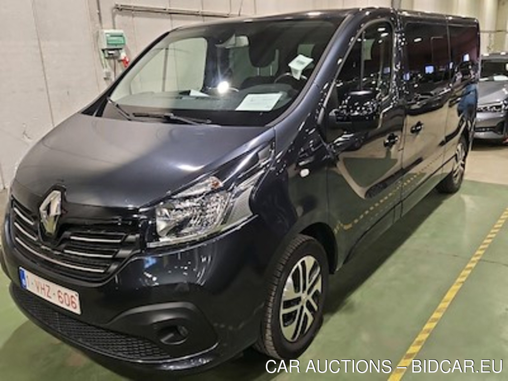 Renault Trafic spaceclass mwb diesel 1.6 dCi Twin Turbo S&amp;S STOCK