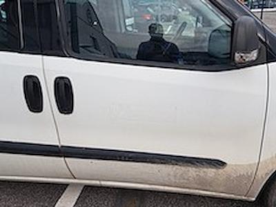 Fiat doblo cargo combi 1.3 mijet -