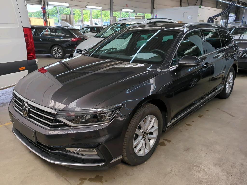 Volkswagen Passat VARIANT 2.0 TDI SCR DSG Business, 2022